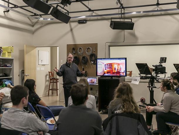 Endicott College students and professor in a VR storytelling class