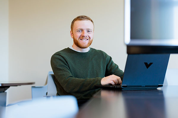 Entrepreneurship major Ryan Curley ’23 started a successful business and won an international innovation challenge—all before graduating from Endicott College.  