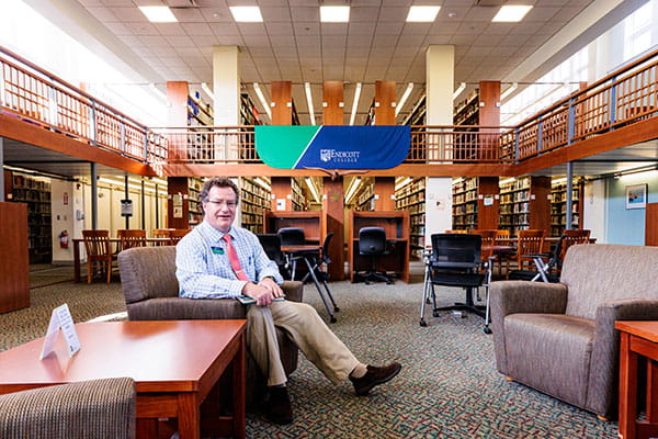Over the summer, Endicott’s Halle Library got a light refresh to make the space more open, engaging, and a destination for the college’s community.
