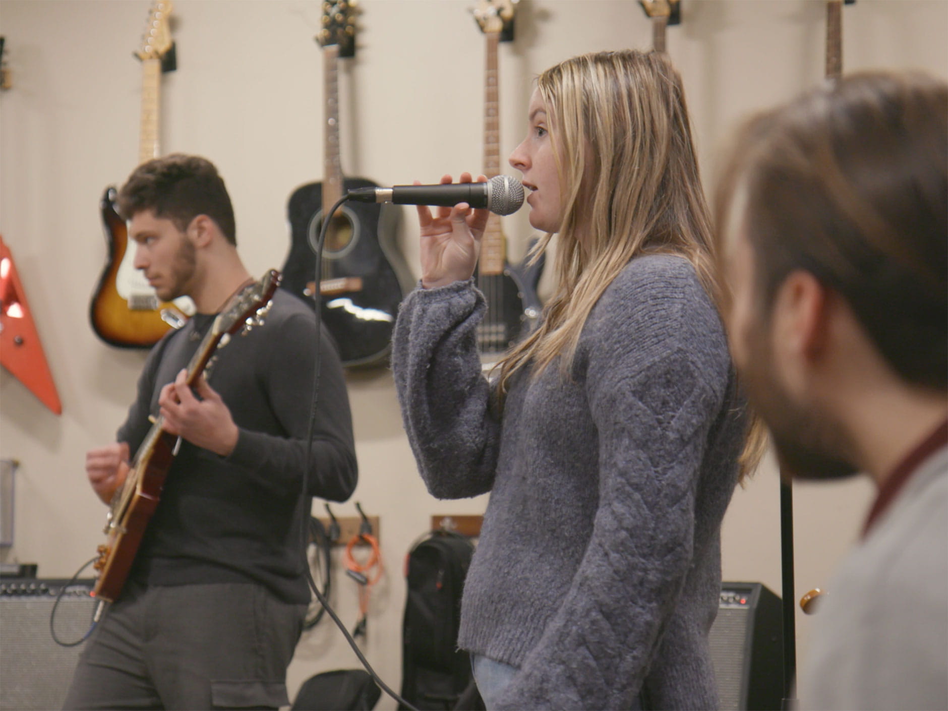 With Endicott’s Modern Band Project, students of all majors and class years are learning new musical skills, while forming connections with each other in the process.