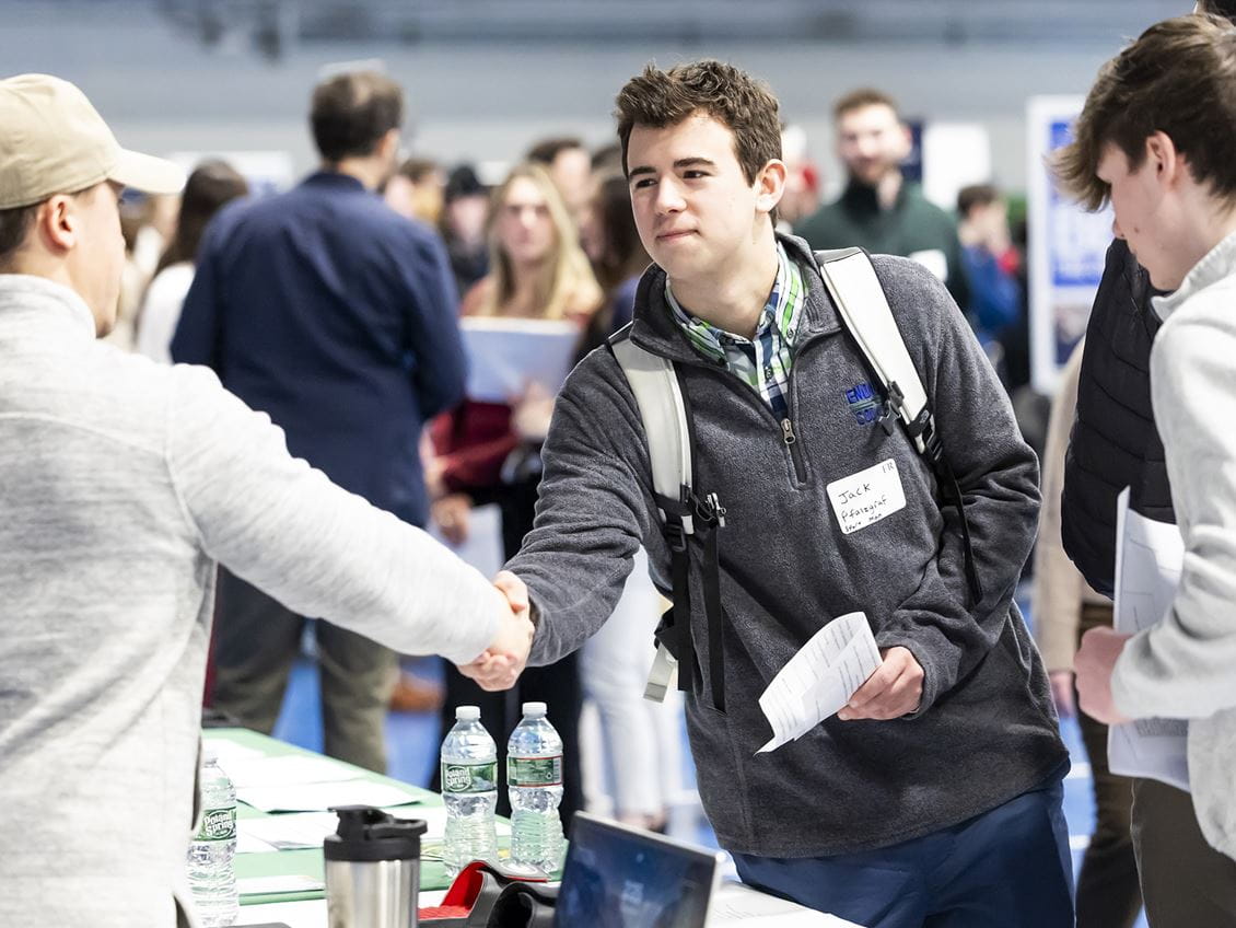 Students at Endicott's Internship, Co-op, & Career Fair 