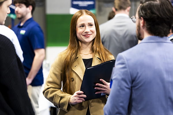 Students at Endicott College’s Internship, Co-op, & Career Fair 
