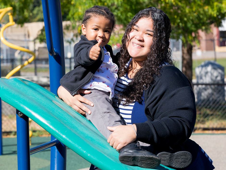 Arelismarid Flores hero image