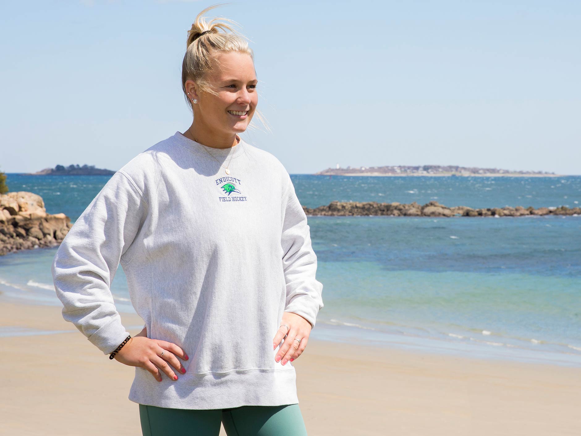 Endicott Alumna Proves that Altruism is a Team Sport image on beach